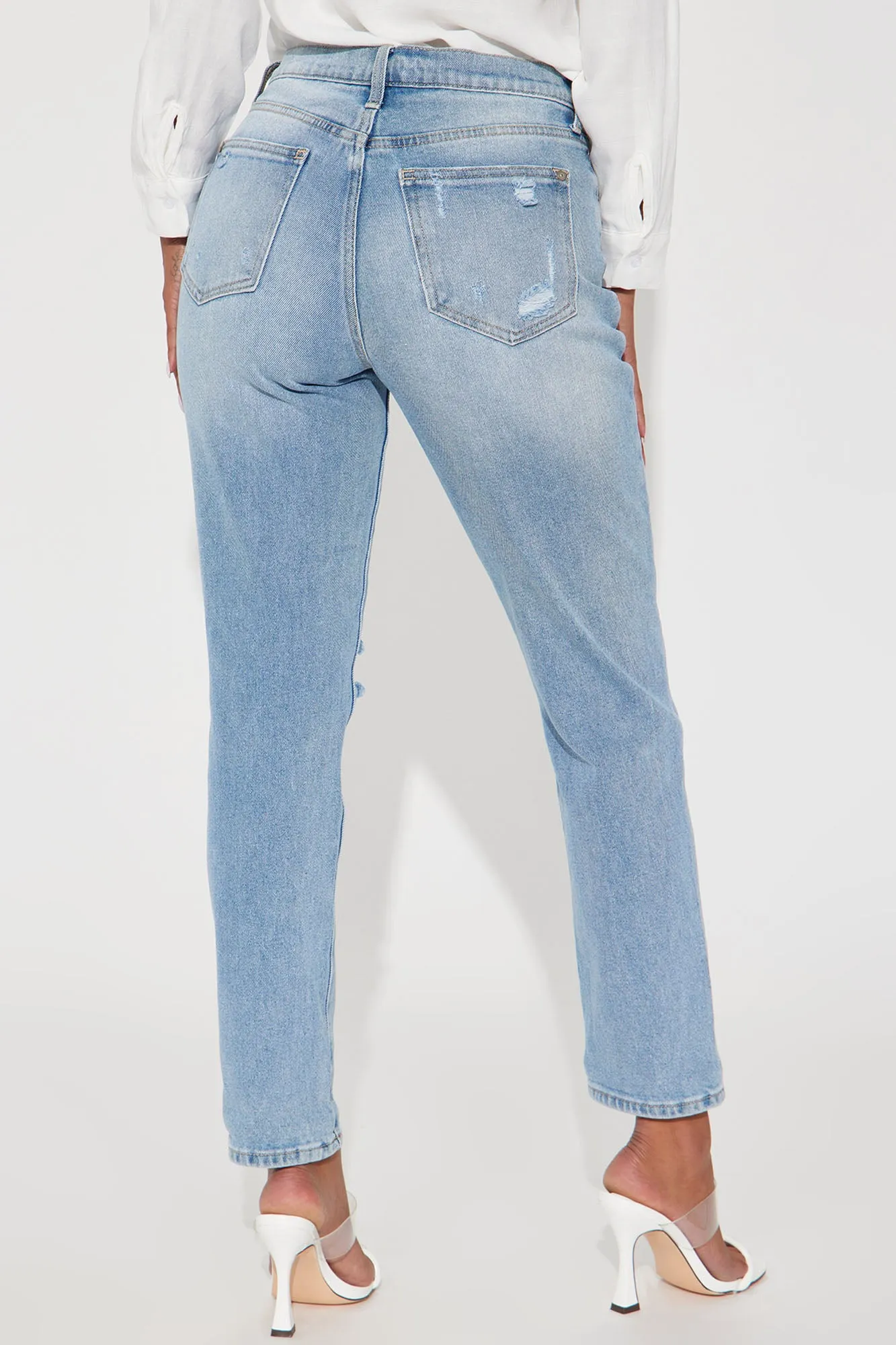 Best Interest Ripped Mom Jean - Light Wash