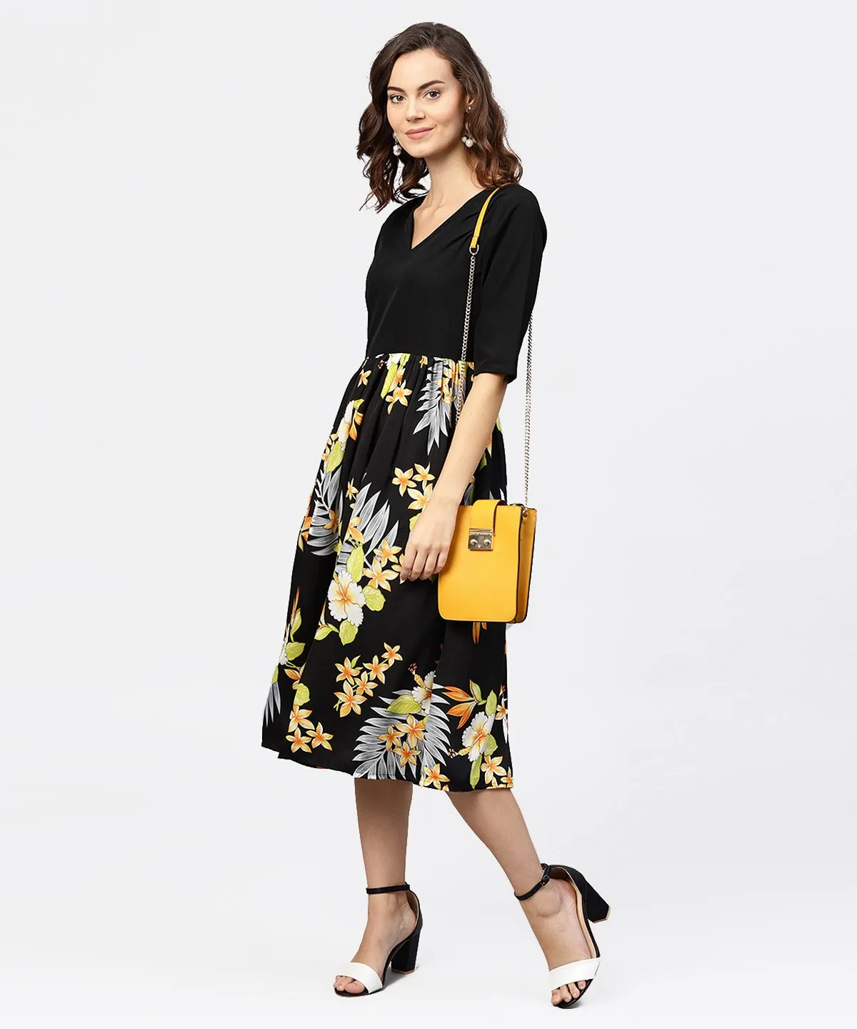 Black Printed 3/4Th Sleeve V-Neck Dress