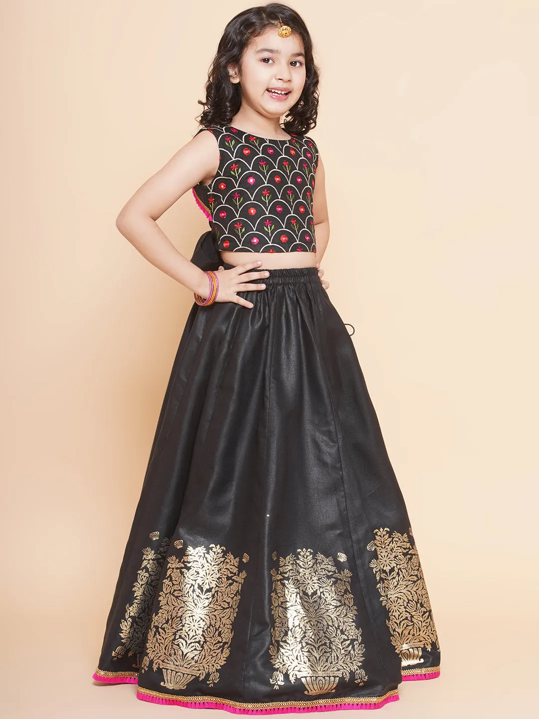 Girls Black Embroidered Choli, With Printed Lehenga Has A Dupatta