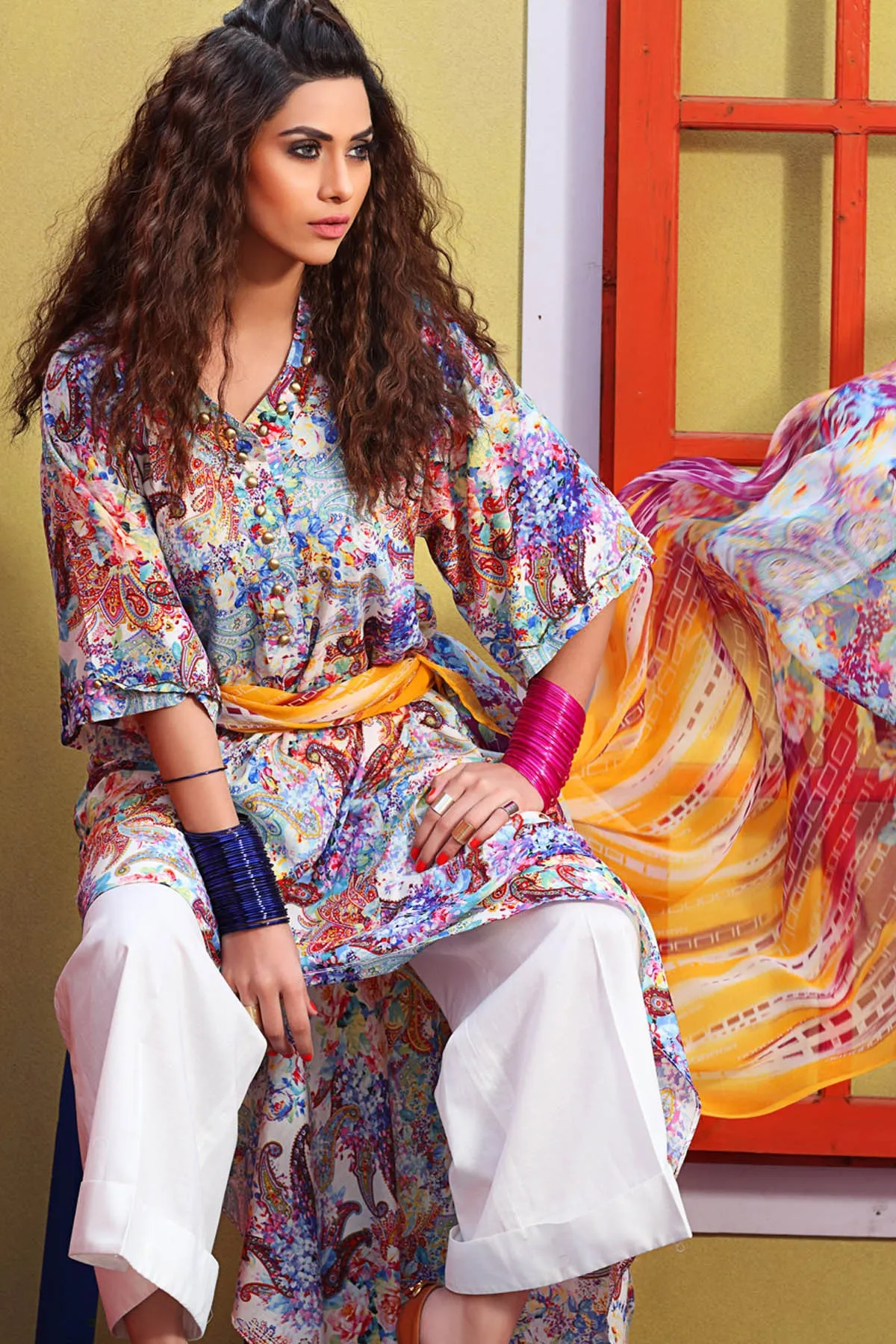 Gul Ahmed Summer 2017 - Off White 3 PC Soya Silk Dress 3 PC SY-08