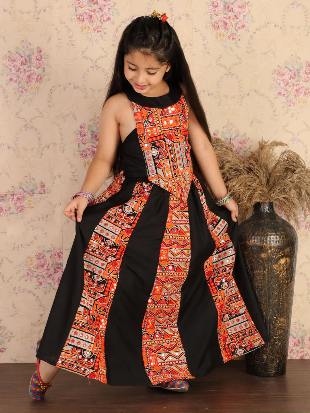 Jashvi Girl's Black Navratri Special Lehenga Set