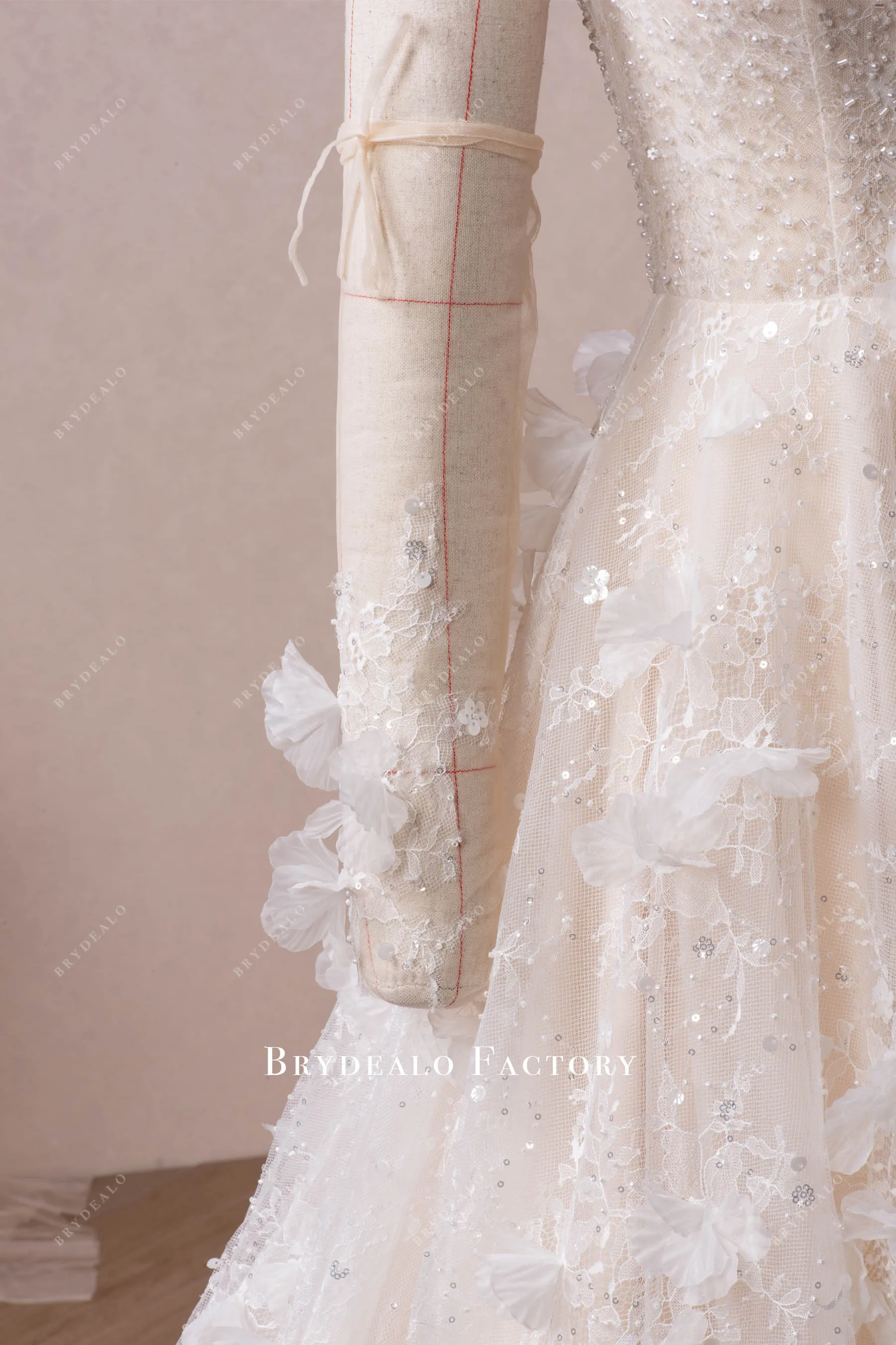 Romantic 3D Flowers Lace Plunging Neck Spring Fall Wedding Dress