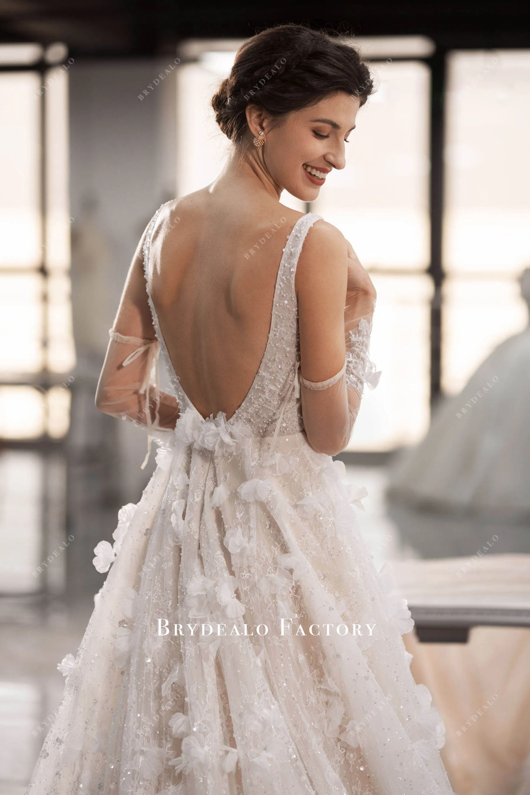 Romantic 3D Flowers Lace Plunging Neck Spring Fall Wedding Dress