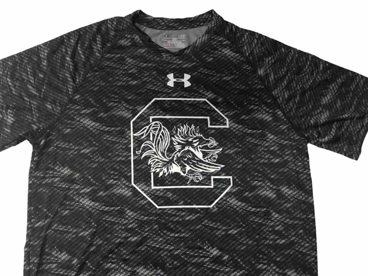 South Carolina Gamecocks Under Armour Heatgear Black Patterned SS T-Shirt (L)