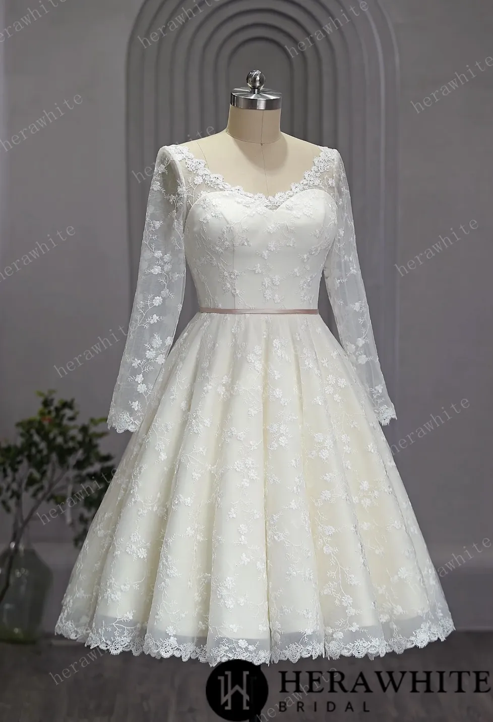 Vintage Lace Wedding Sheer Neckline With Sleeves Tea Length Garden Wedding Dress